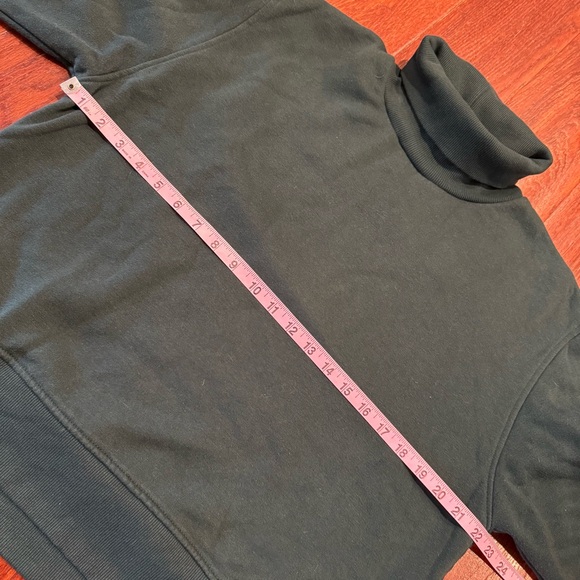 Zara Forest Green Turtleneck Sweatshirt - Picture 4 of 8